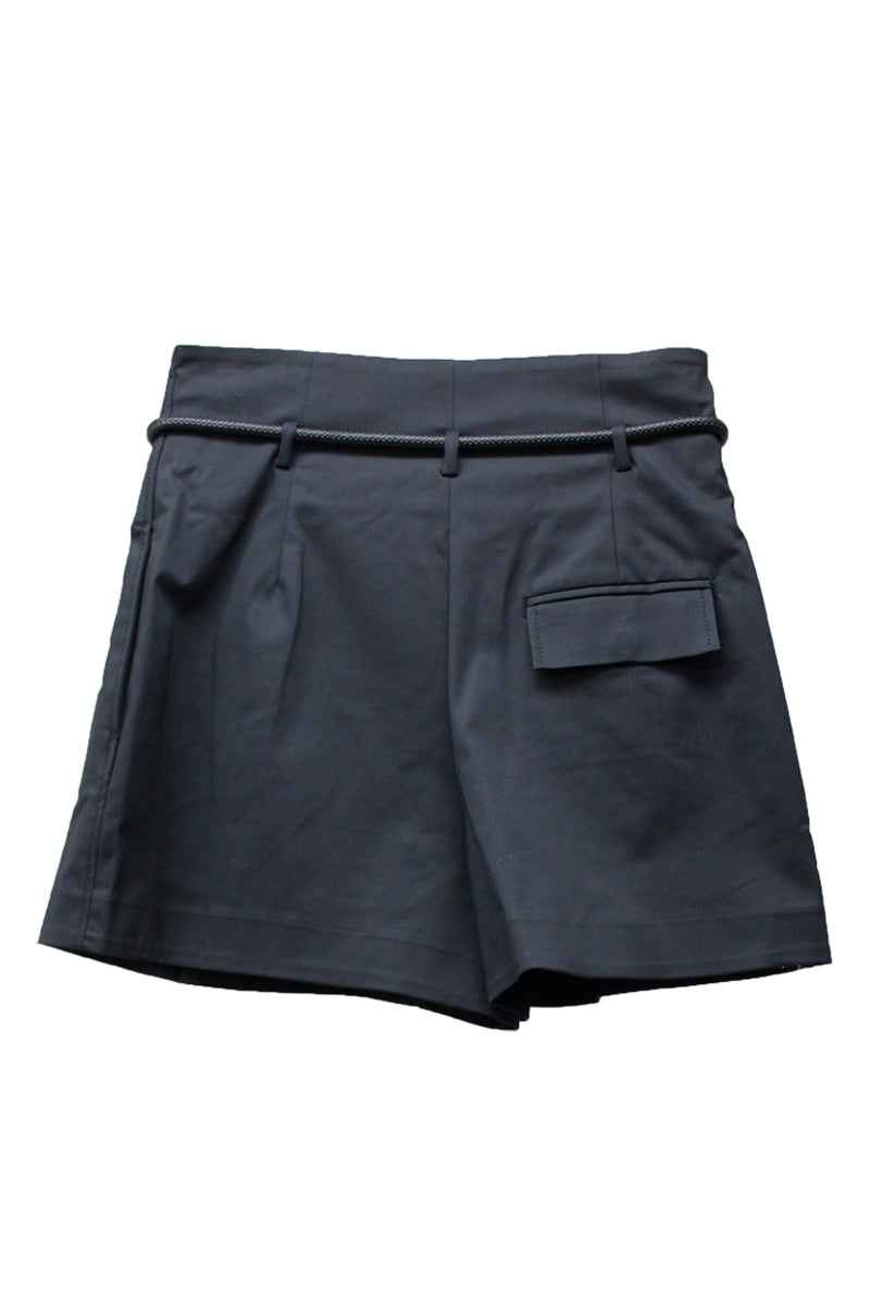 ベルト紐付きショートパンツ