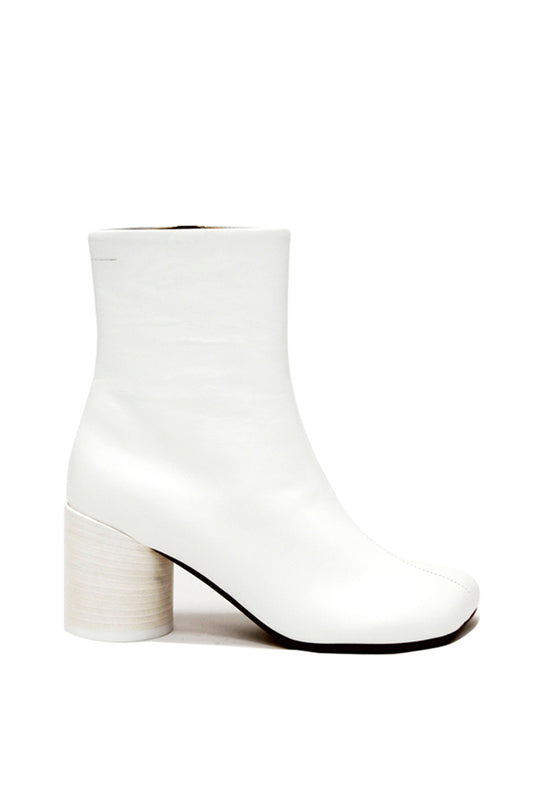 ショートブーツ