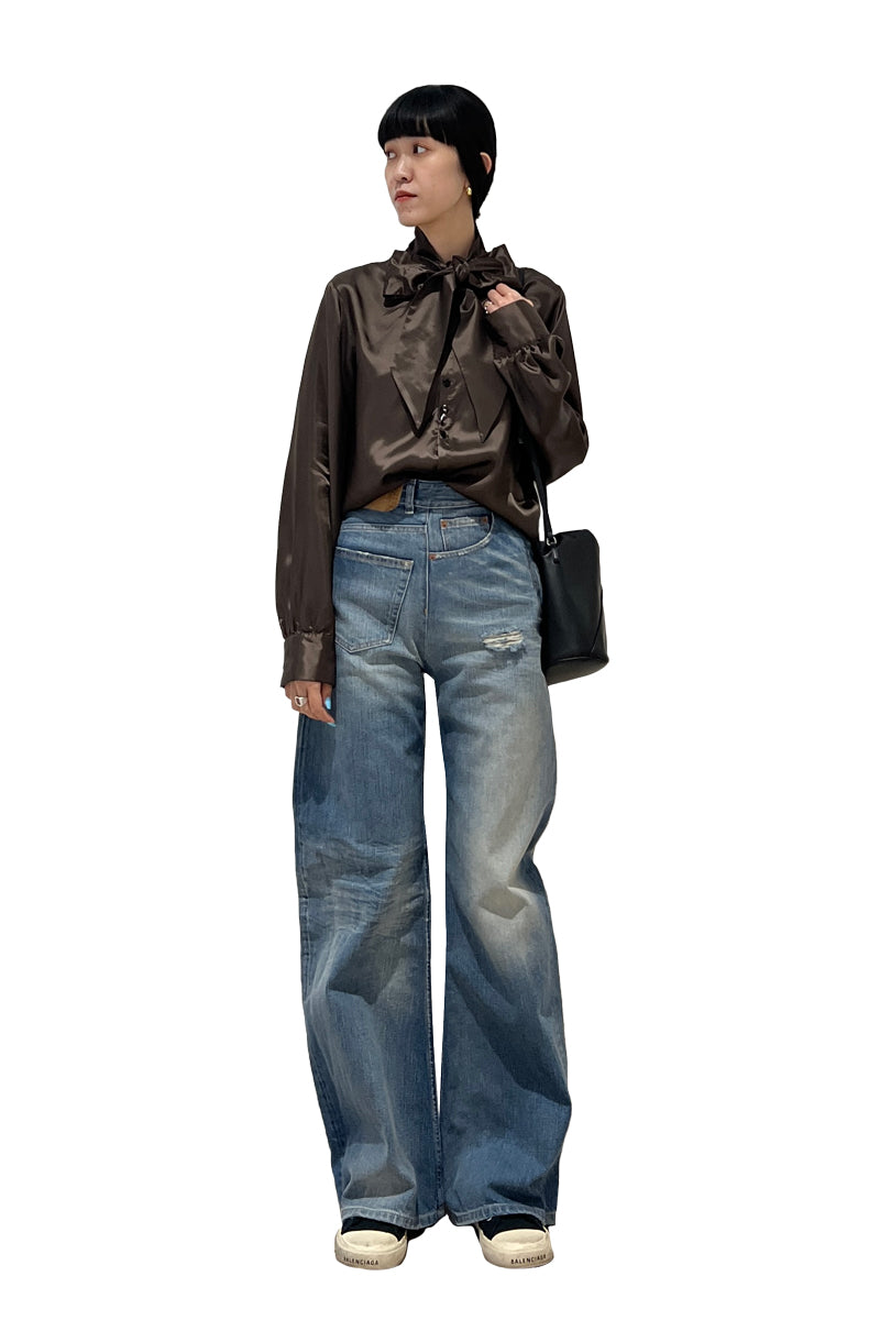 ツイストボウシャツ