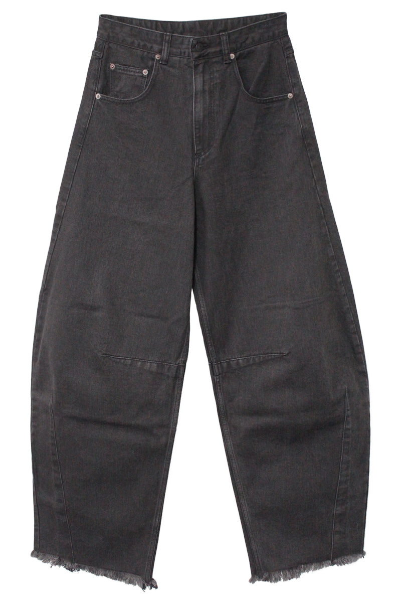 カーブデニムパンツ【25AW】