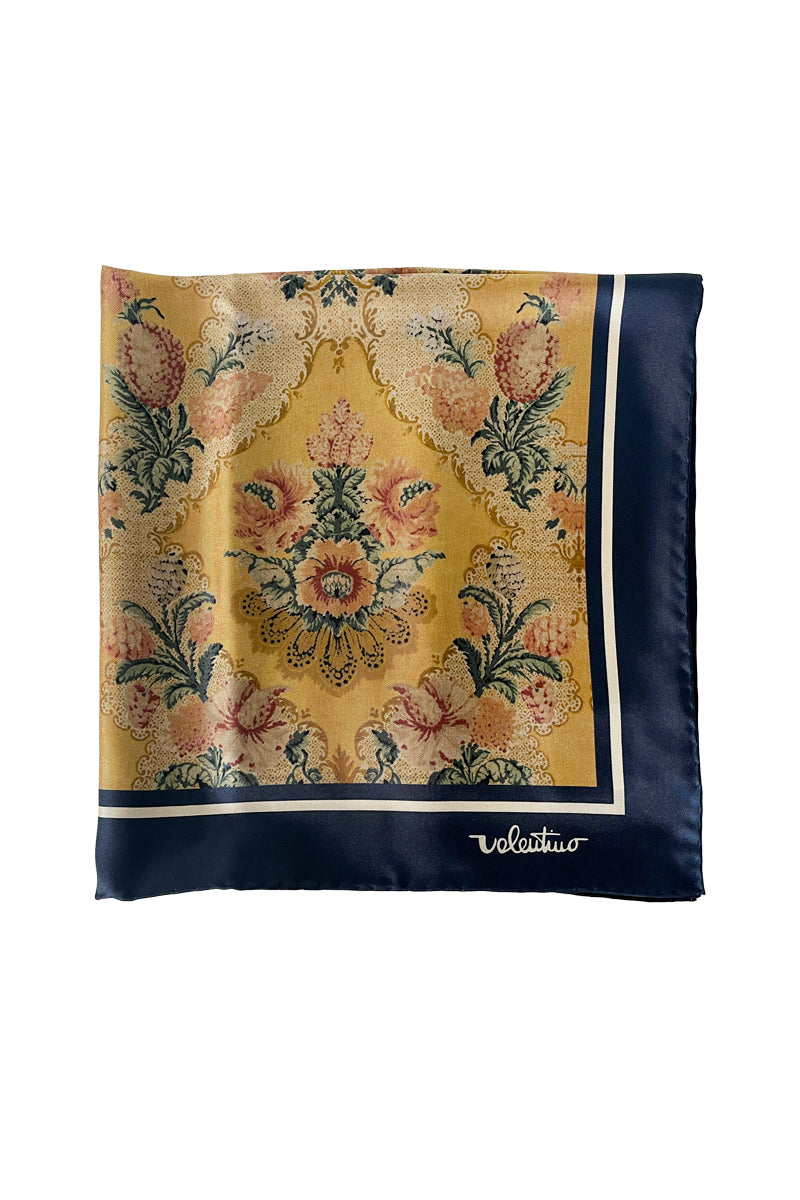 花柄スカーフ｜VALENTINO（ヴァレンティノ）通販オンラインストア