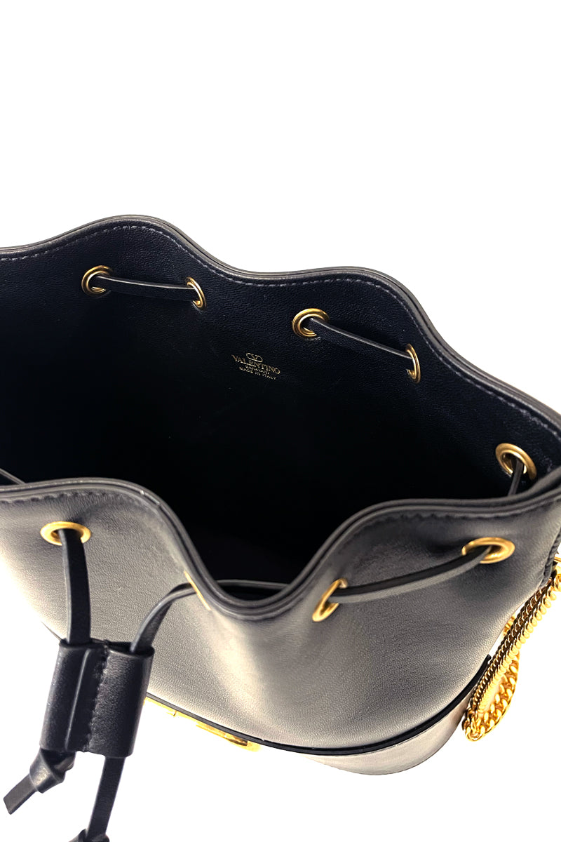 チェーンミニバケットバッグ