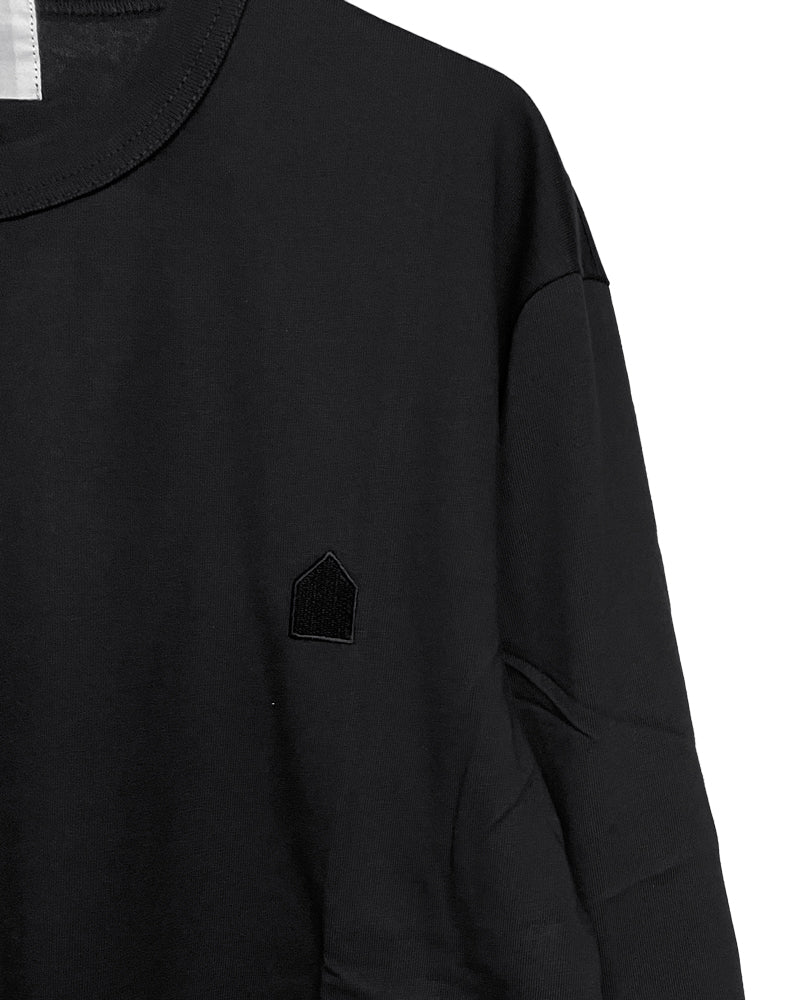 PRINT ON SLEEVE LONGSLEEVE TEE