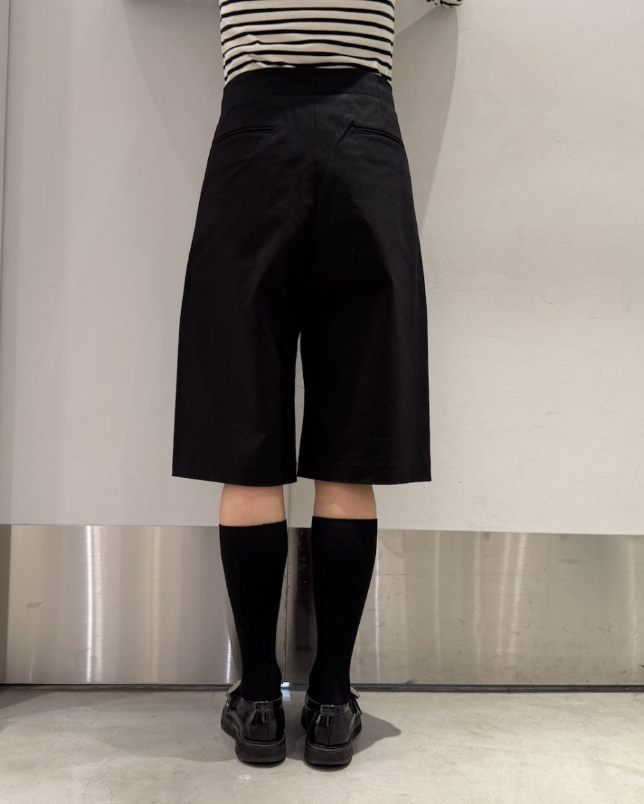 ハーフパンツ