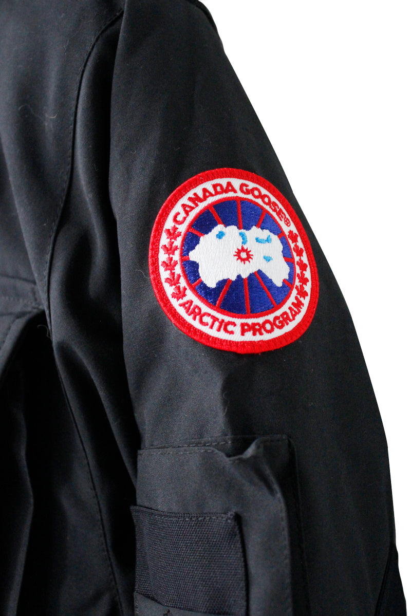 SNOW MANTRA パーカー