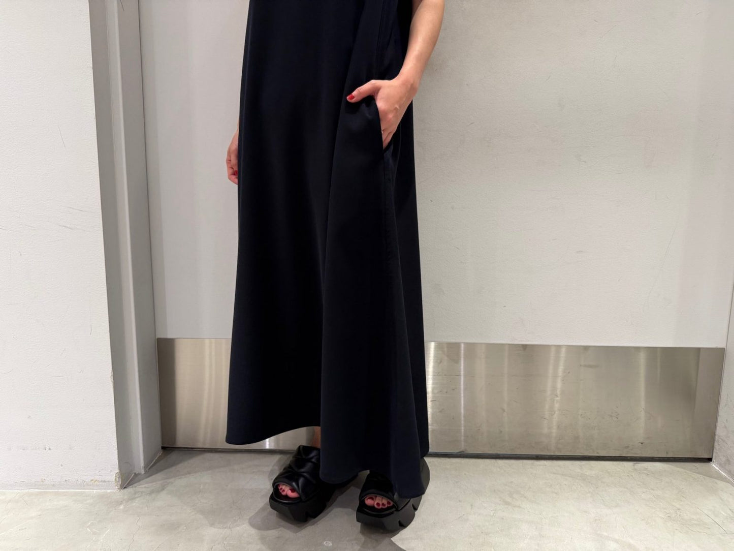 sleeveless trapeze dress【25SS】