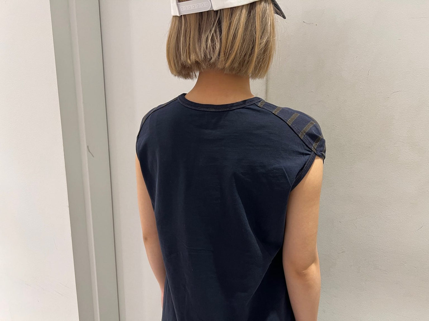 LAYERED HEM STRIPE LONG SLEEVE