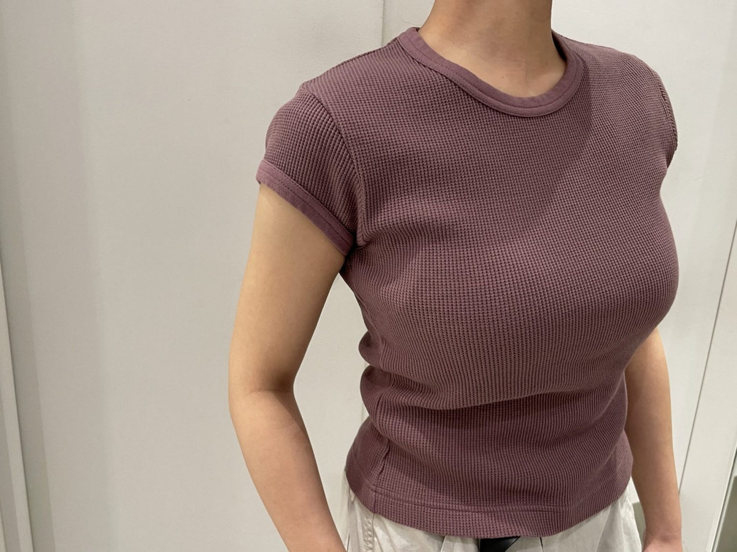 クルーネックフィットTシャツ