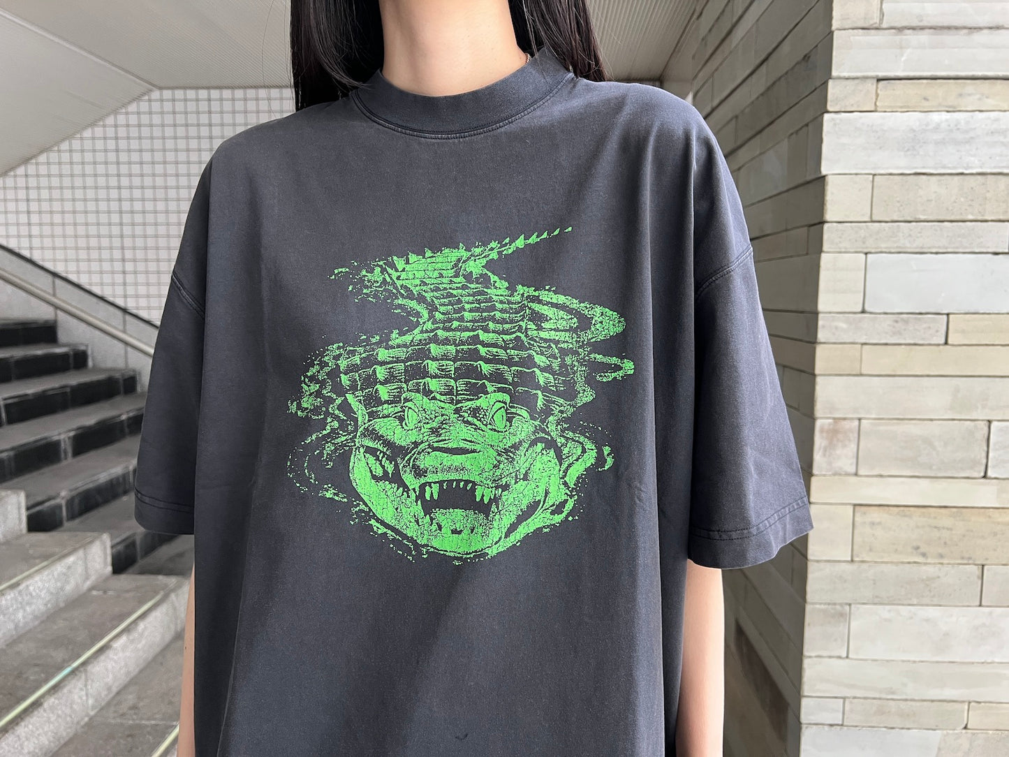 CROC CROPPED BOXY T-SHIRT