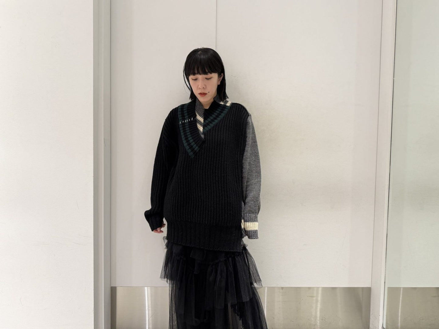 切替Vネックニット(BEACON)【25AW】