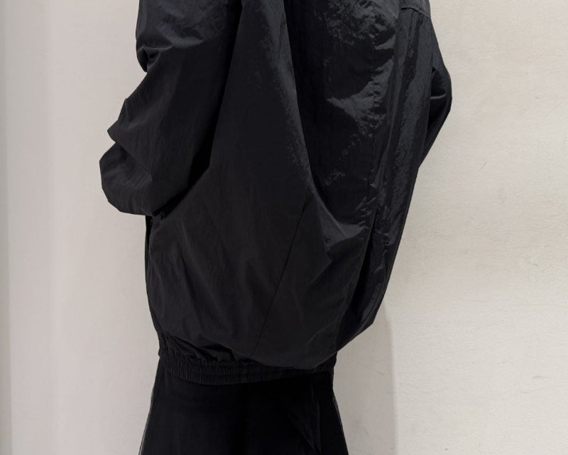 Cocoon-Shaped Nylon Jacket