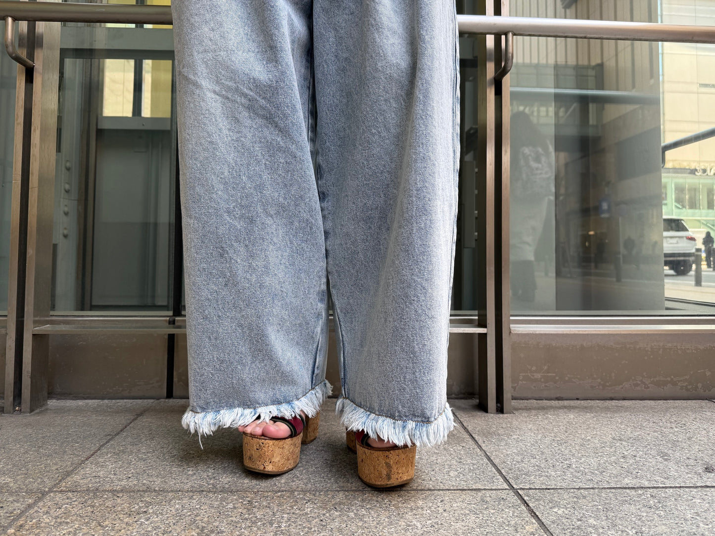 NEW NEW BELTED DENIM