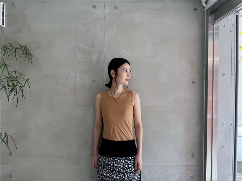 スリーブレストップス【25SS】