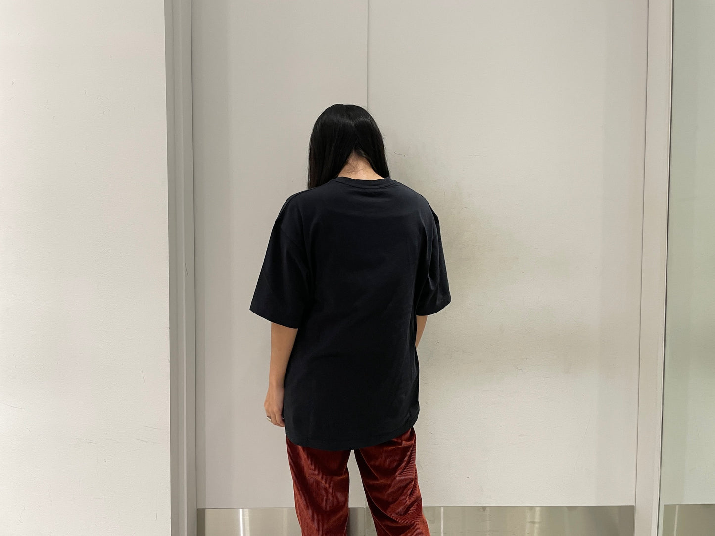 GRADIENT LOGO LIMITED EDITION Tシャツ【23AW】