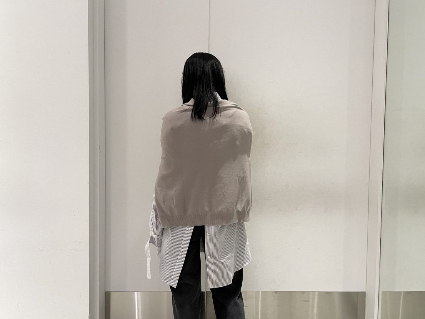 KNITTED CAPE