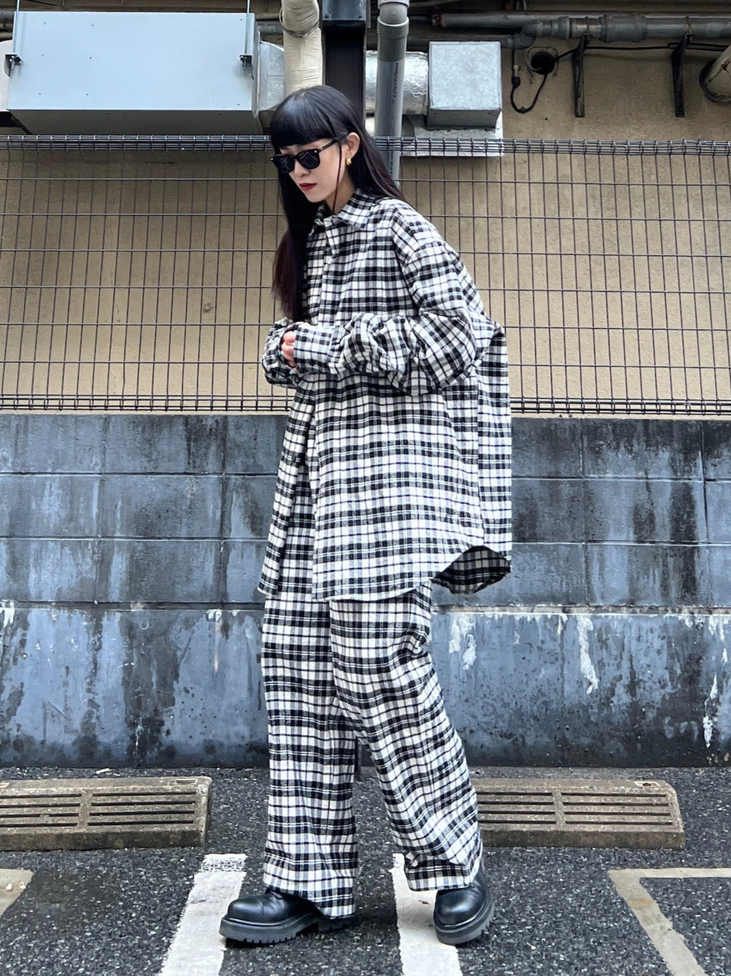 METALIZED WRINKLED PYJAMA PANTS