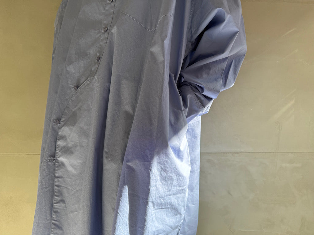 フライロングシャツ