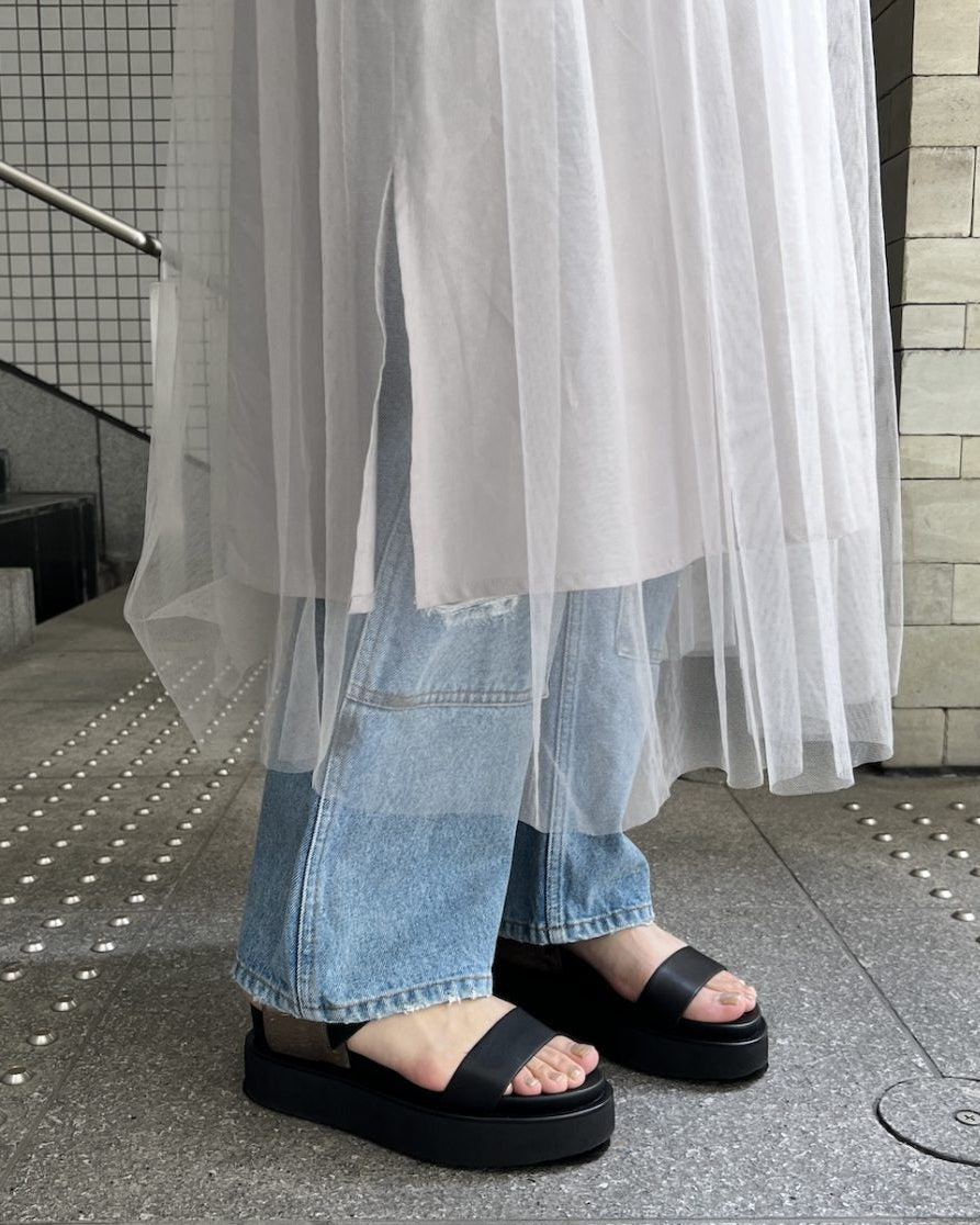 チュールワンピース