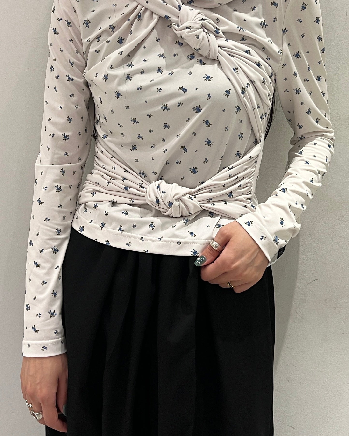 KNOTTED JERSEY TOP