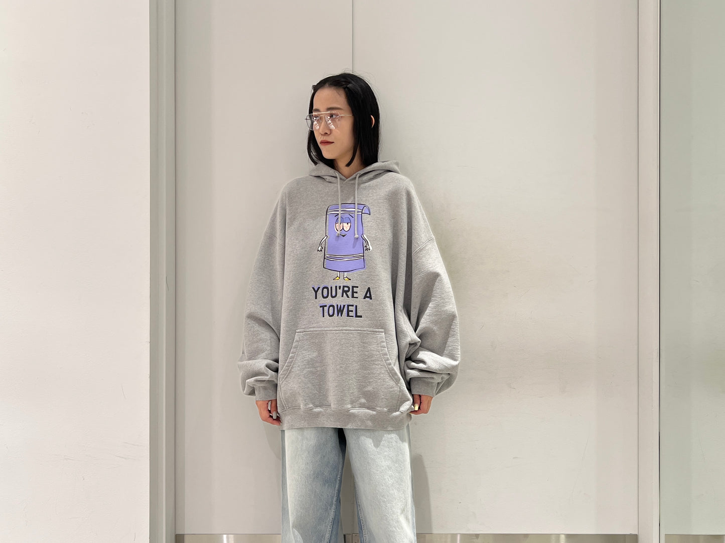 YOU‘RE A TOWEL OVERSIZED HOODIE