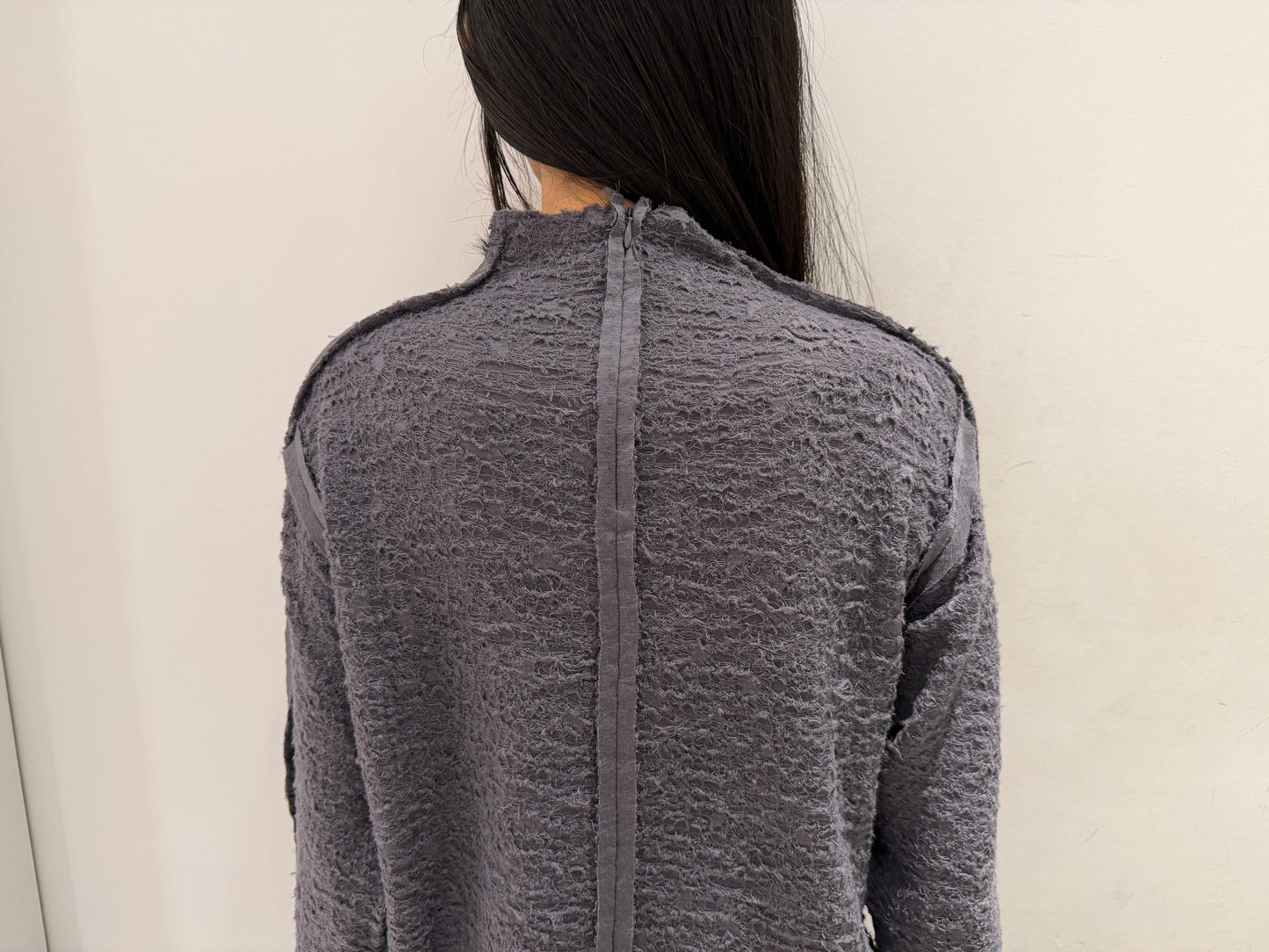 WOOL JACQUARD CUT-OUT TURTLE NECK TOP【25AW】