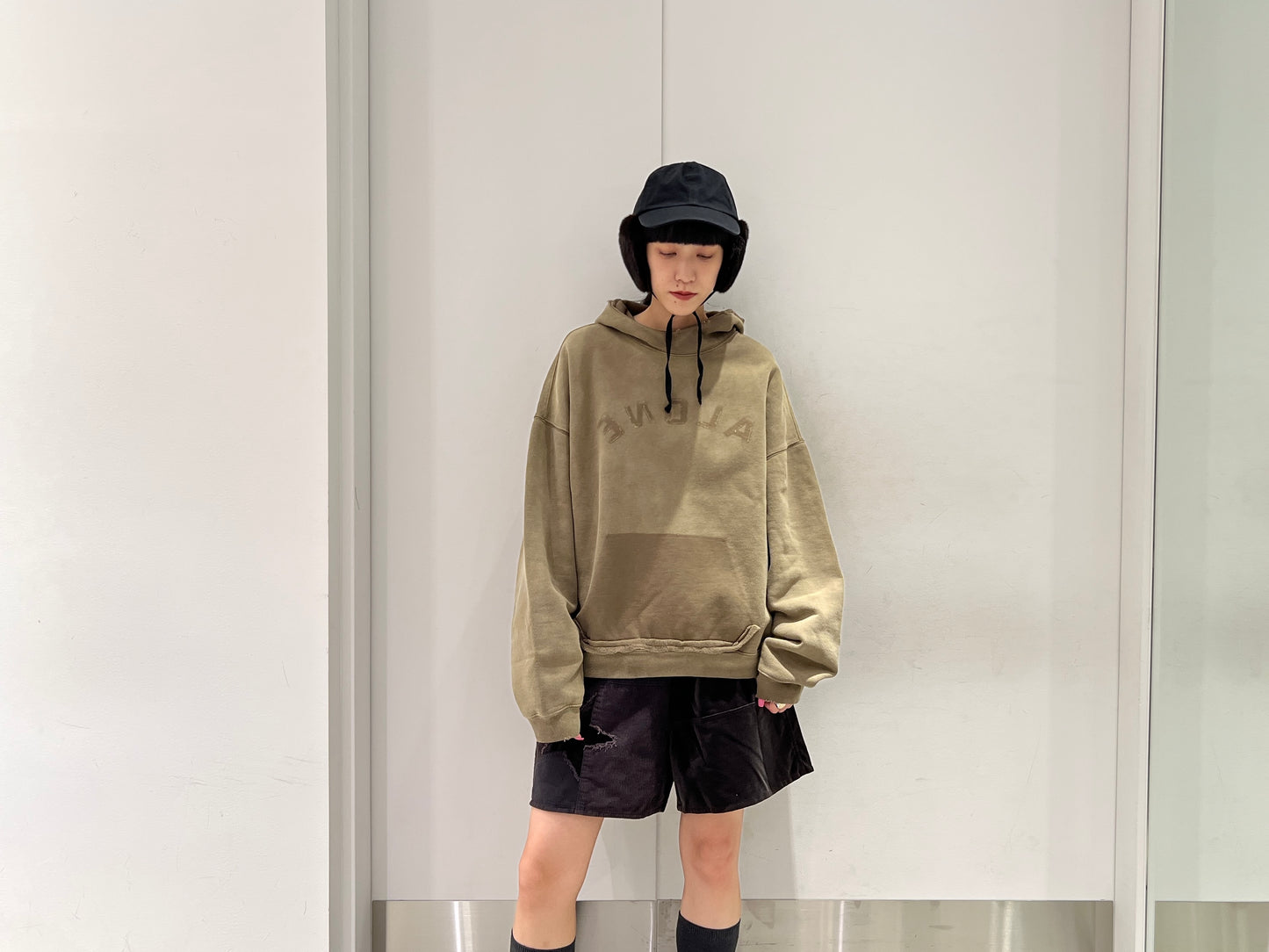 ダメージフーディ【25AW】
