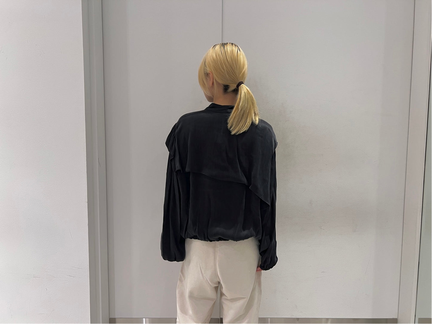 タイ付ブラウス【25AW】