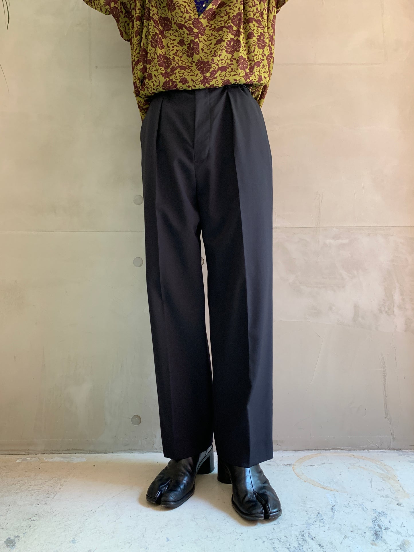 CHINO PANTS