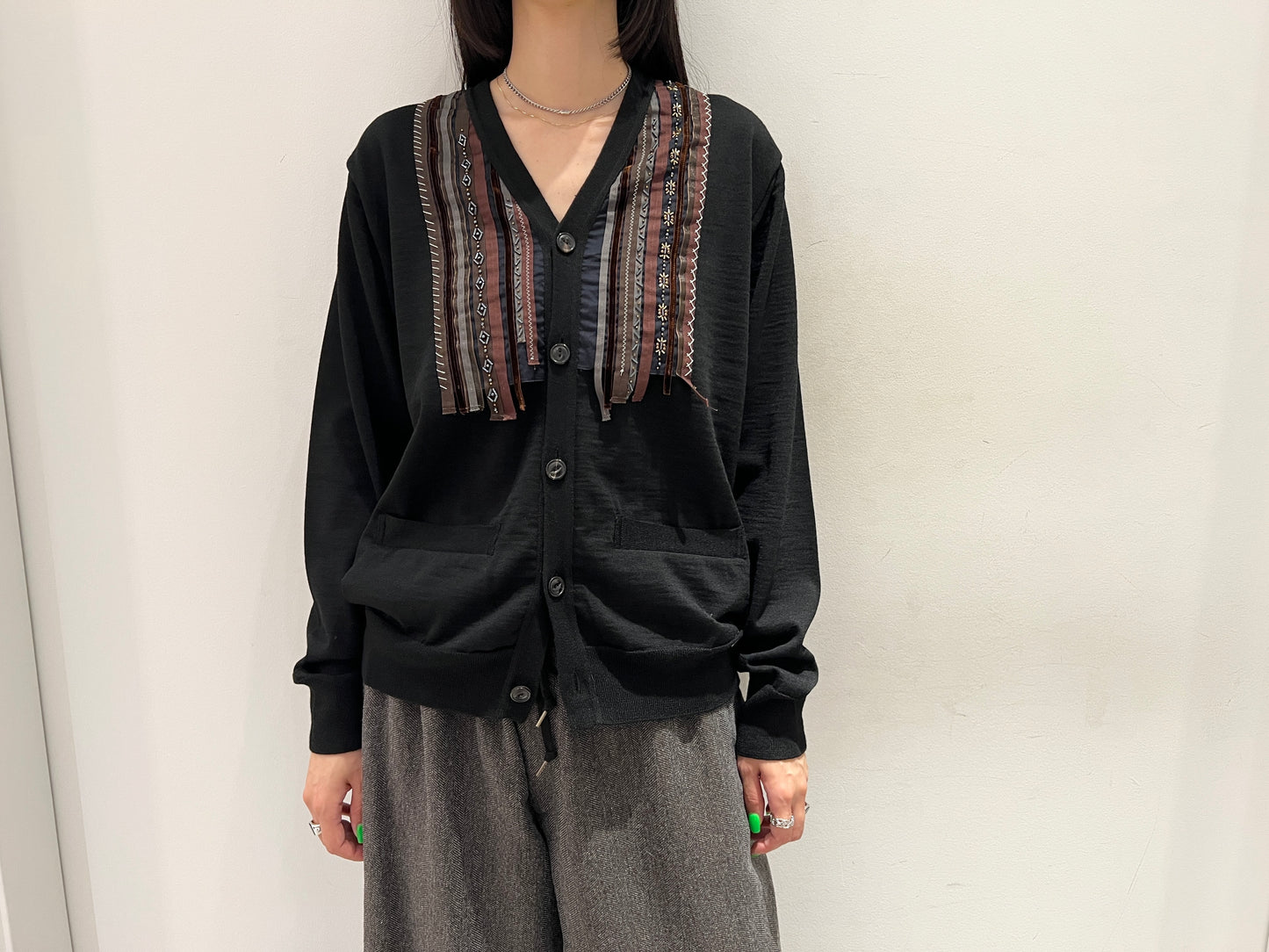 Vネックカーディガン(MEN)【25AW】