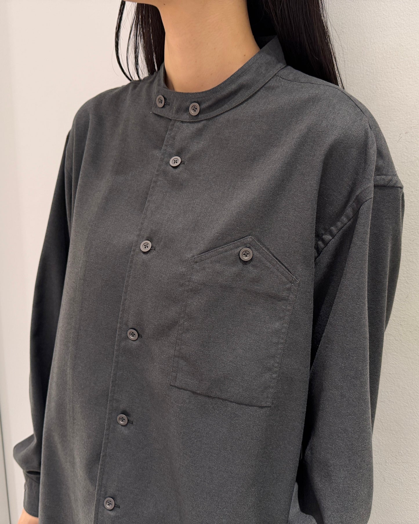 TAYLOR TAIL SHIRT