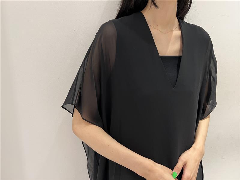 Vネックレイヤードドレス【25AW】