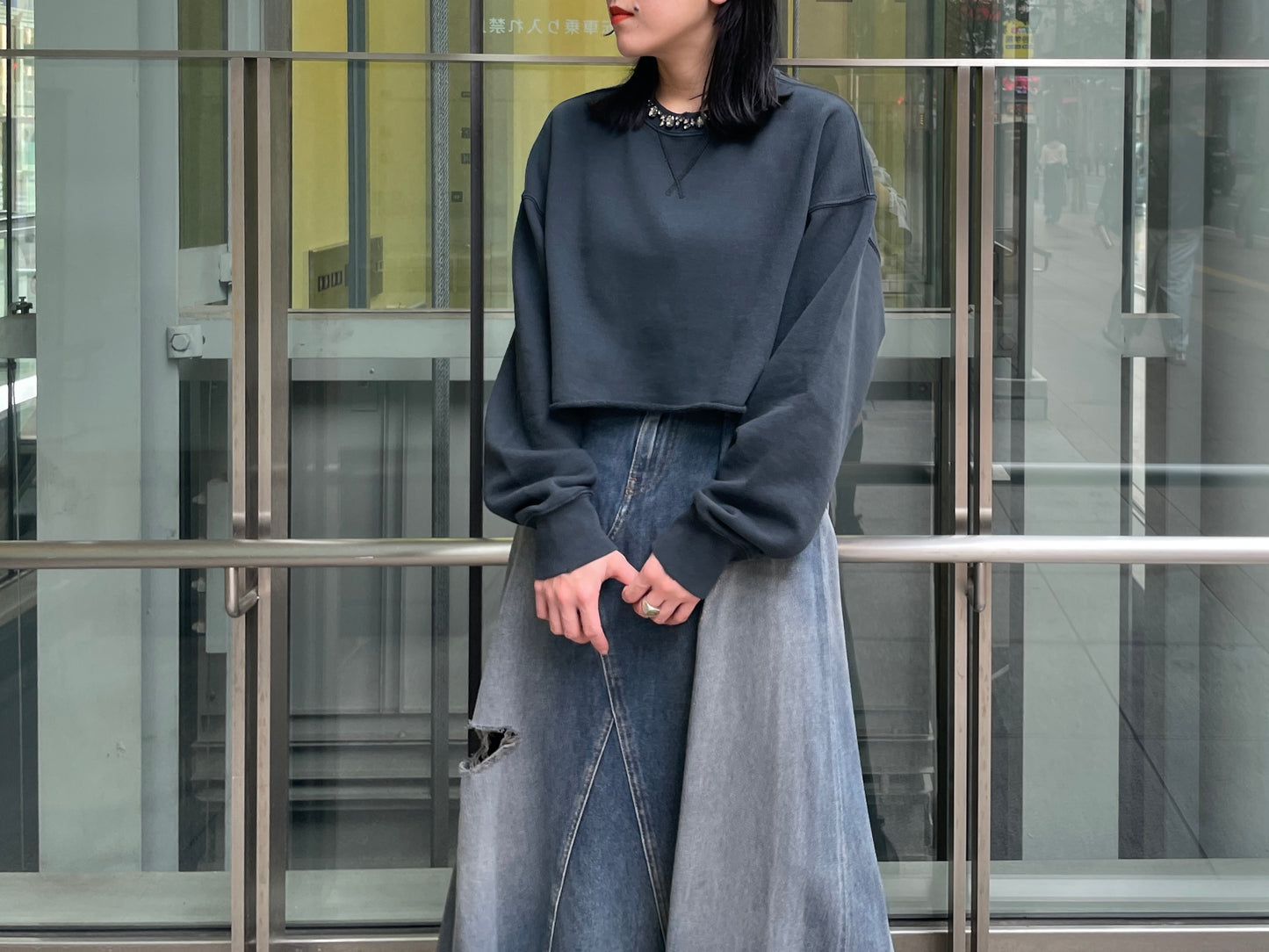 GOLDEN CROPPED CREWNECK SWEATSHIRT【25SS】