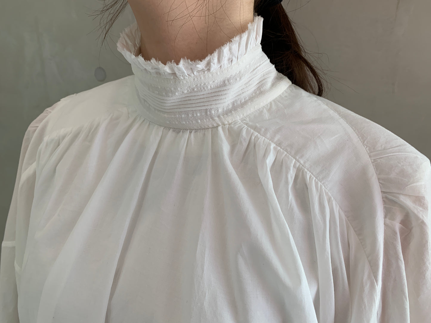 HIGH NECK LONG SLEEVE BLOUSE【25SS】