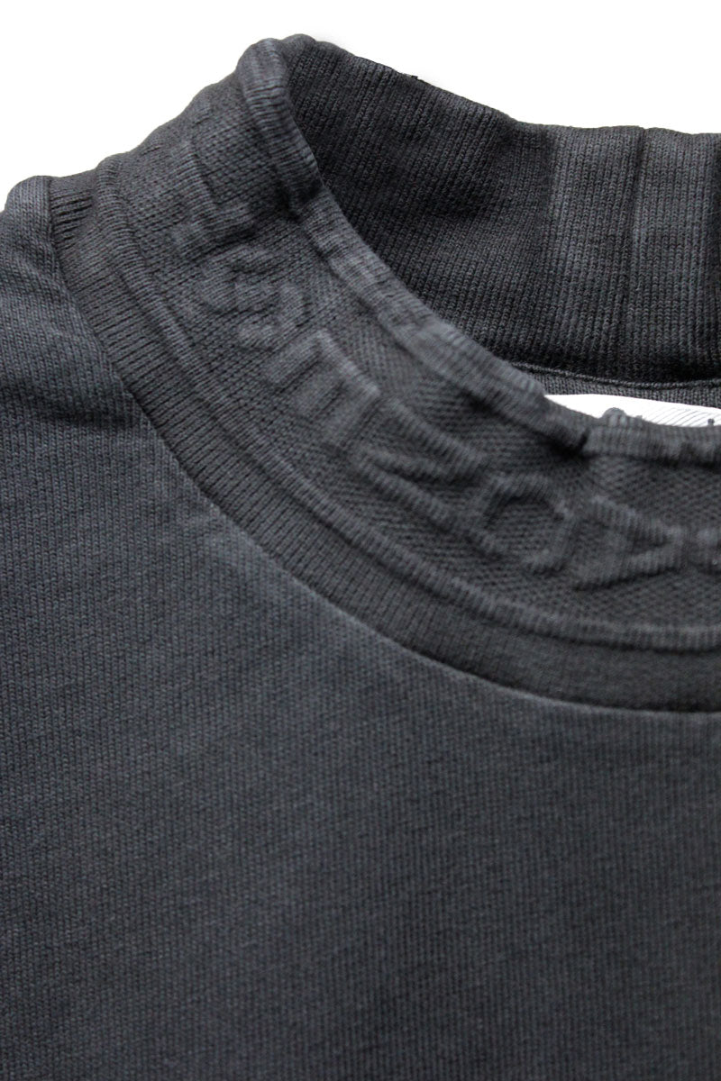 ロゴテープTシャツ