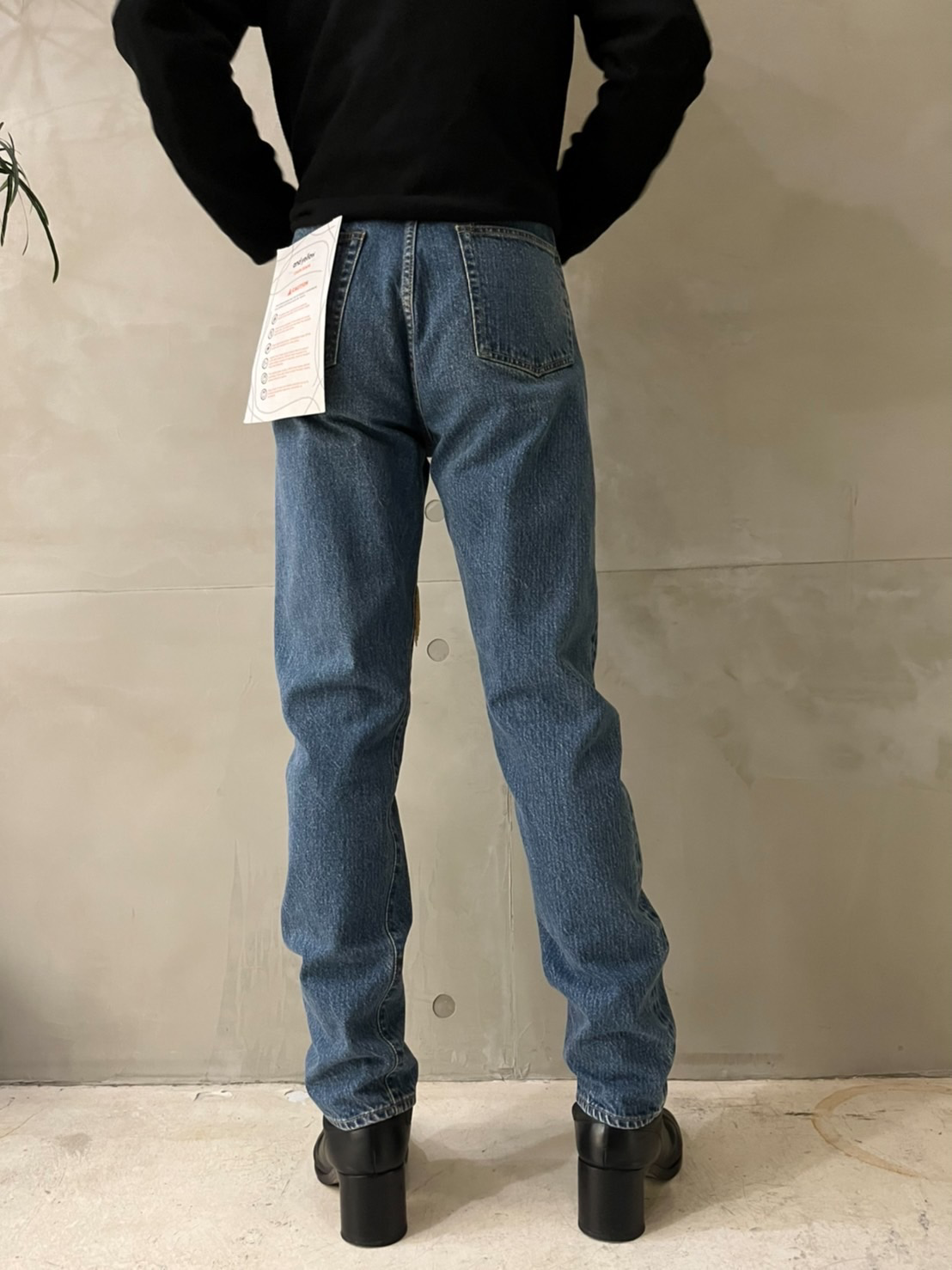 SILVERチェーンデニムスリムパンツ