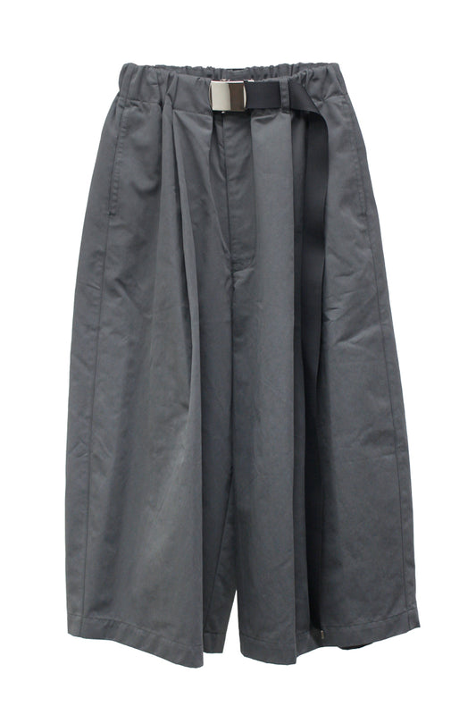 ベルテッドハーフパンツ