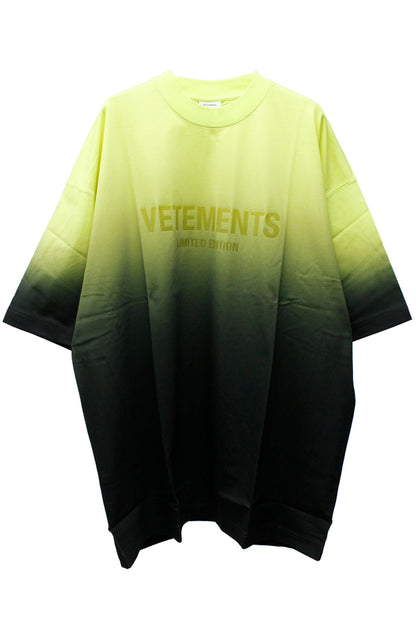 GRADIENT LOGO LIMITED EDITION Tシャツ【23AW】
