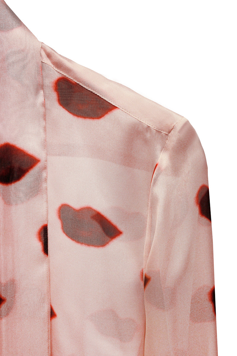 PUSSY BOW LIPS PRINT SHIRT【24AW】