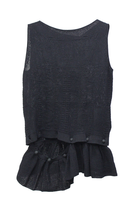 FLOWER PUNCHING SLEEVELESS TOP