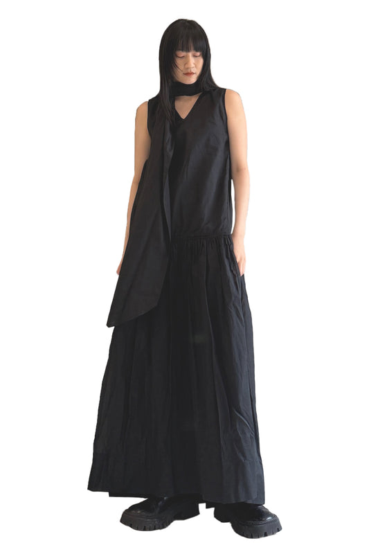 SLEEVELESS LONG DRESS