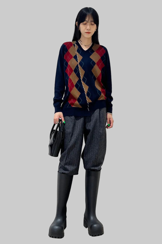 アーガイル柄Vネックニット(MEN)