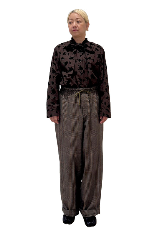 タイ付フラワー柄ブラウス【25AW】