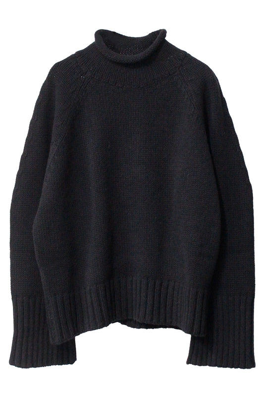 ハイネックニット