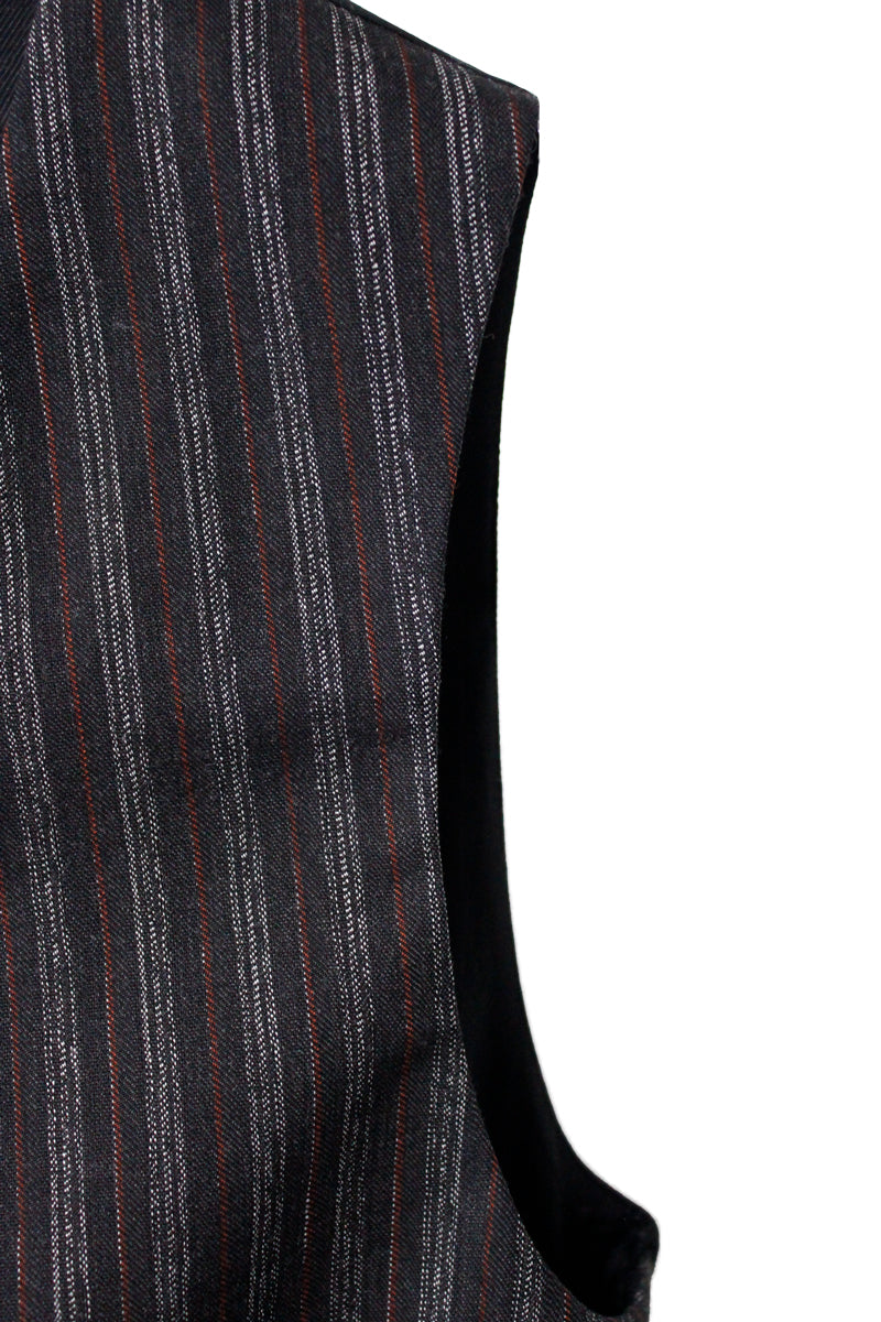 ベスト【25AW】