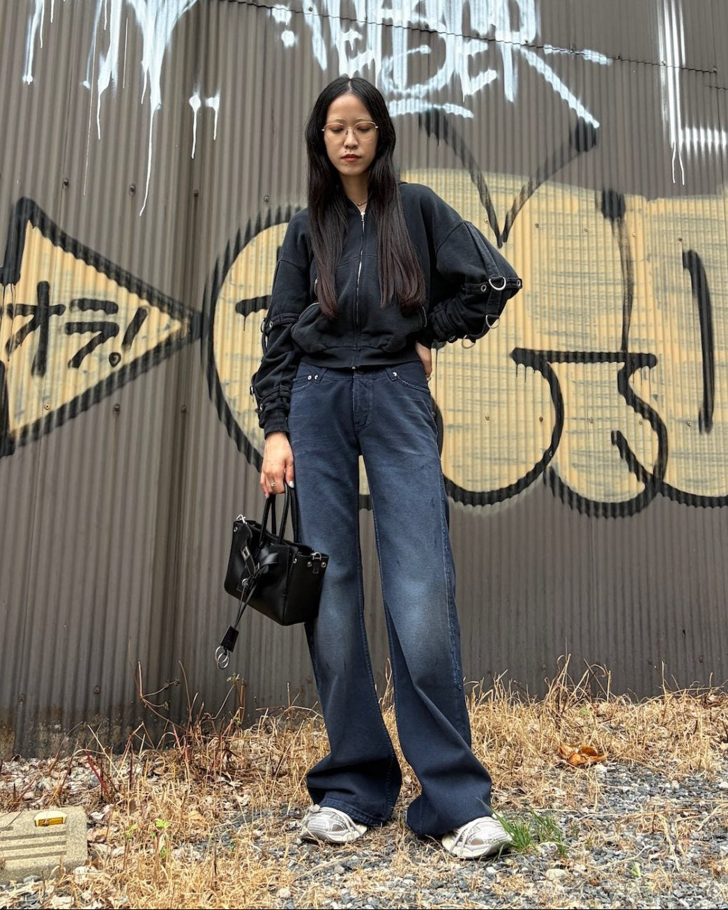 Curved Waist Pants