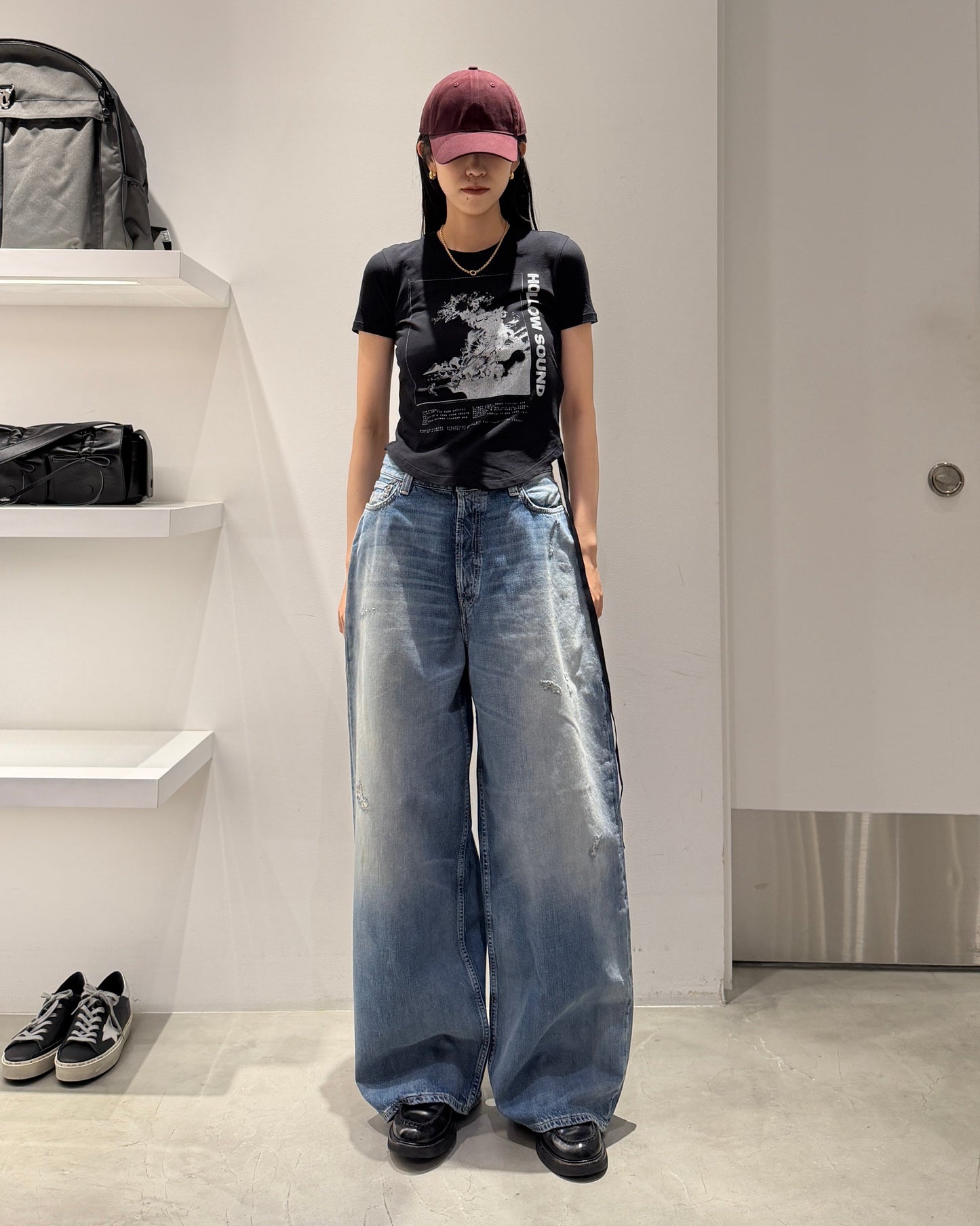 ルーズフィットジーンズ（UNISEX）