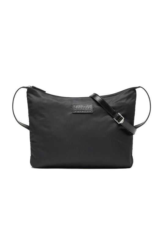 ニューメリックナイロンクロスボディバッグ