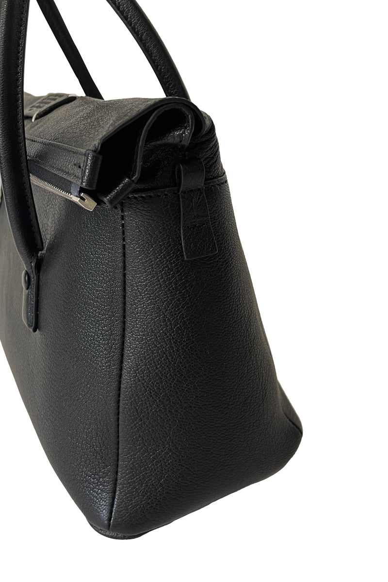 5ACイーストウエスト ハンドバッグ ミディアム