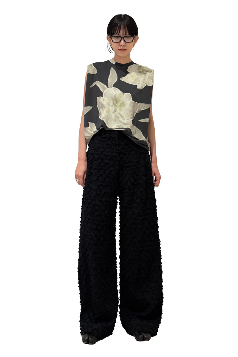 スリーブレストップス