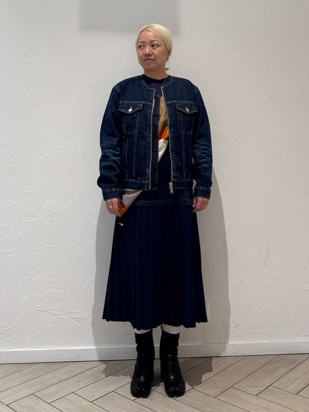 WASHED DENIM COLLARLESS JACKET（UNISEX）